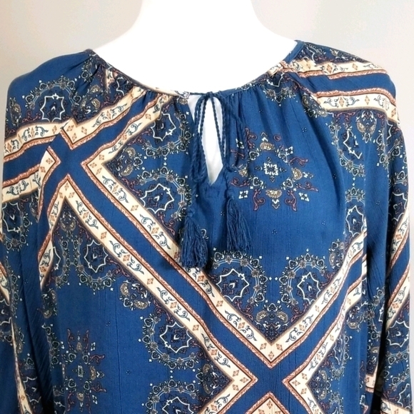 Natural Reflections Boho 3/4 Sleeve Blouse - Picture 4 of 6